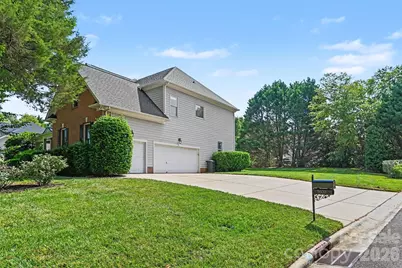 5600 Silver Creek Drive, Waxhaw, NC 28173 - Photo 2