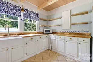 1231 Caldwell Pl NW, Lenoir, NC 28645 - Photo 32
