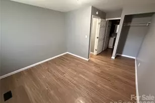 1018 Frederick St, Shelby, NC 28150 - Photo 4