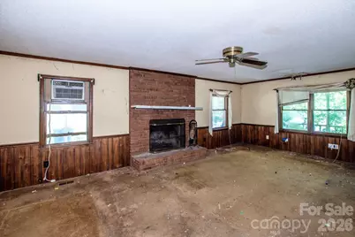 648 Tracy Lane, Gastonia, NC 28056 - Photo 12