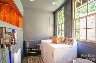 150 Indian Cave Park Rd, Hendersonville, NC 28739 - Photo 16