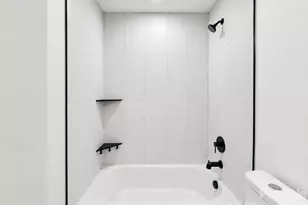 2513 Westgrove Dr, Charlotte, NC 28208 - Photo 16
