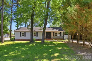 1440 Jodhpur Ct, Charlotte, NC 28212 - Photo 1