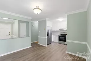 1440 Jodhpur Ct, Charlotte, NC 28212 - Photo 6
