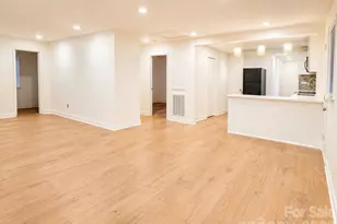 2007 Highland St, Charlotte, NC 28208 - Photo 4