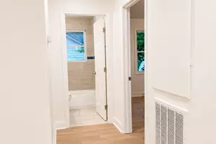 2007 Highland St, Charlotte, NC 28208 - Photo 16