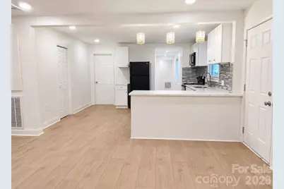 2007 Highland Street, Charlotte, NC 28208 - Photo 10