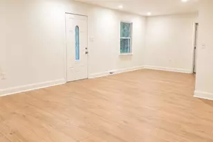 2007 Highland St, Charlotte, NC 28208 - Photo 2
