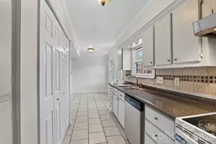 8904 Hunter Ridge Dr, Charlotte, NC 28226 - Photo 26