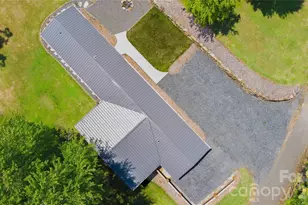 203 Justice Dr, Clyde, NC 28721 - Photo 38