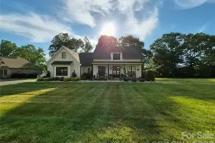 1877 Cline Farm Rd, Lincolnton, NC 28092 - Photo 1