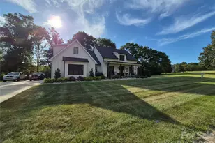 1877 Cline Farm Rd, Lincolnton, NC 28092 - Photo 2