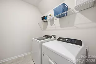 1125 Lookout Shls Dr, Fort Mill, SC 29715 - Photo 20