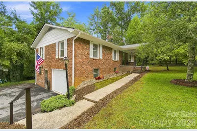 108 Arthur Lane, Hendersonville, NC 28791 - Photo 1