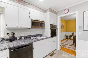 108 Arthur Ln, Hendersonville, NC 28791 - Photo 26
