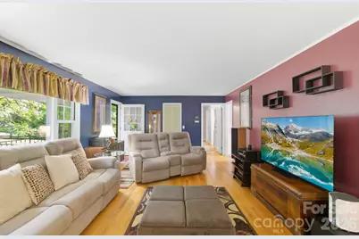 108 Arthur Lane, Hendersonville, NC 28791 - Photo 10