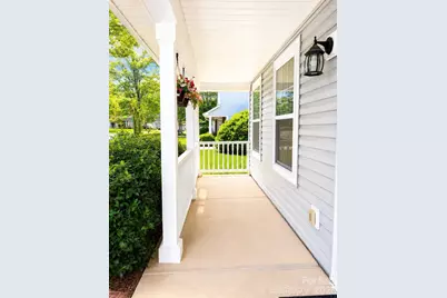 413 Peachtree Road, Charlotte, NC 28216 - Photo 2