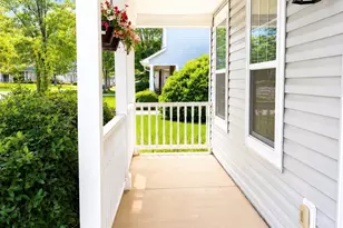 413 Peachtree Rd, Charlotte, NC 28216 - Photo 2