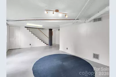 555 State Street, Marion, NC 28752 - Photo 34