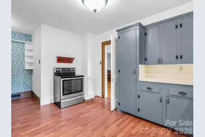 555 State Street, Marion, NC 28752 - Photo 22