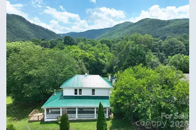 82 Hill Street, Hot Springs, NC 28743 - Photo 1