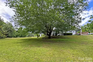 82 Hill St, Hot Springs, NC 28743 - Photo 40