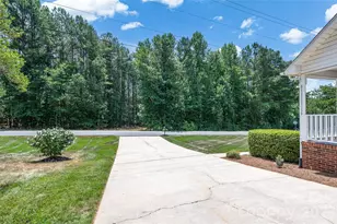 3549 Beatty Rd, Sherrills Ford, NC 28673 - Photo 10