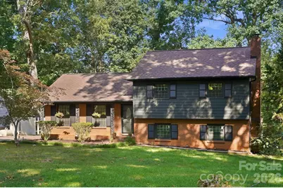 4515 Easthaven Drive, Charlotte, NC 28212 - Photo 2