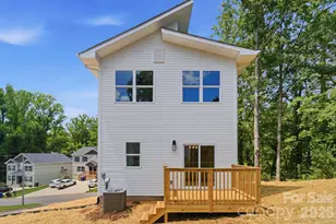 210 8th Ave Dr SE, Hickory, NC 28602 - Photo 32