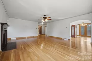 108 Patton Ave, Canton, NC 28716 - Photo 6