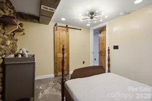 108 Patton Ave, Canton, NC 28716 - Photo 26