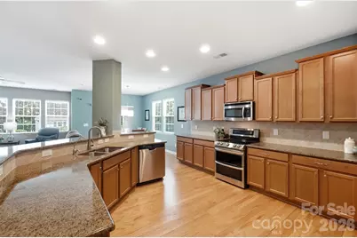 3715 Franklin Meadows Drive, Matthews, NC 28105 - Photo 4
