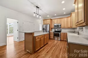 4024 Wild Nursery Ct, Charlotte, NC 28215 - Photo 8