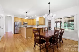 4024 Wild Nursery Ct, Charlotte, NC 28215 - Photo 12