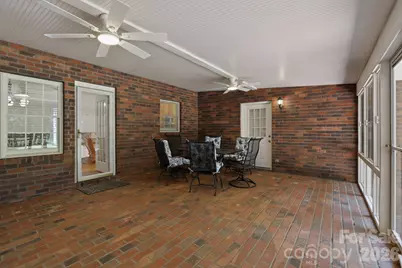 4024 Wild Nursery Court, Charlotte, NC 28215 - Photo 32