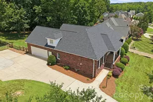 4024 Wild Nursery Ct, Charlotte, NC 28215 - Photo 38