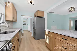 204 E McNeely Ave, Mooresville, NC 28115 - Photo 16