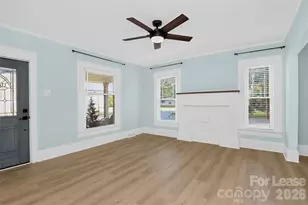 204 E McNeely Ave, Mooresville, NC 28115 - Photo 4