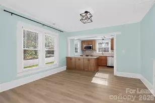 204 E McNeely Ave, Mooresville, NC 28115 - Photo 10