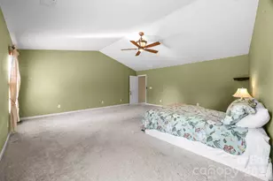 2025 Savannah Hills Dr, Matthews, NC 28105 - Photo 20