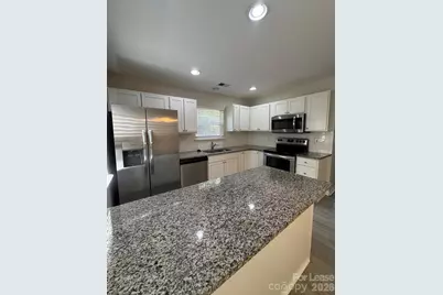 12160 Bottlebrush Place, Charlotte, NC 28277 - Photo 6