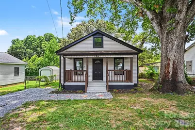 104 E Hartford Avenue, Bessemer City, NC 28016 - Photo 2
