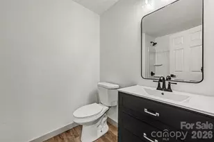 104 E Hartford Ave, Bessemer City, NC 28016 - Photo 22