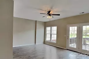 9514 Cadman Ct, Cornelius, NC 28031 - Photo 4