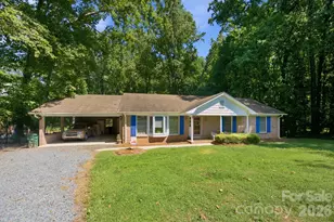 13001 Helena Cir, Charlotte, NC 28227 - Photo 32