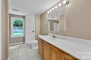 10 Canyon Cv, Candler, NC 28715 - Photo 16