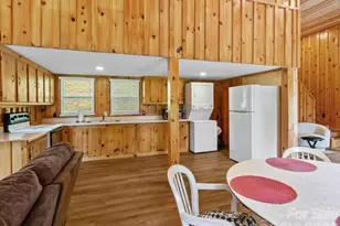 323 McCurrey Rd, Burnsville, NC 28714 - Photo 8