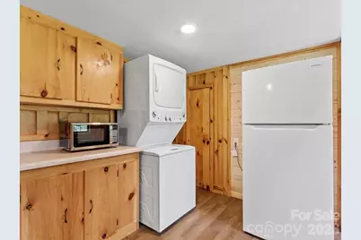 323 McCurrey Road, Burnsville, NC 28714 - Photo 12