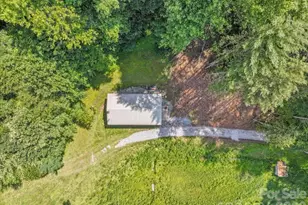 323 McCurrey Rd, Burnsville, NC 28714 - Photo 28