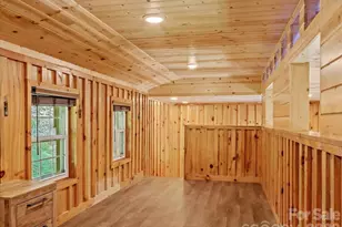 323 McCurrey Rd, Burnsville, NC 28714 - Photo 22